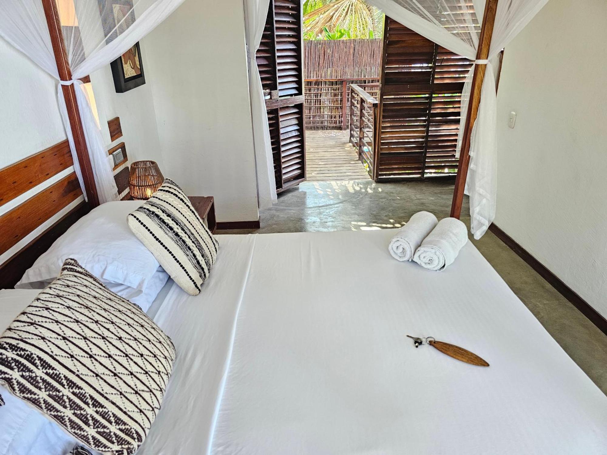 Makao Beach Hotel Паломино Екстериор снимка