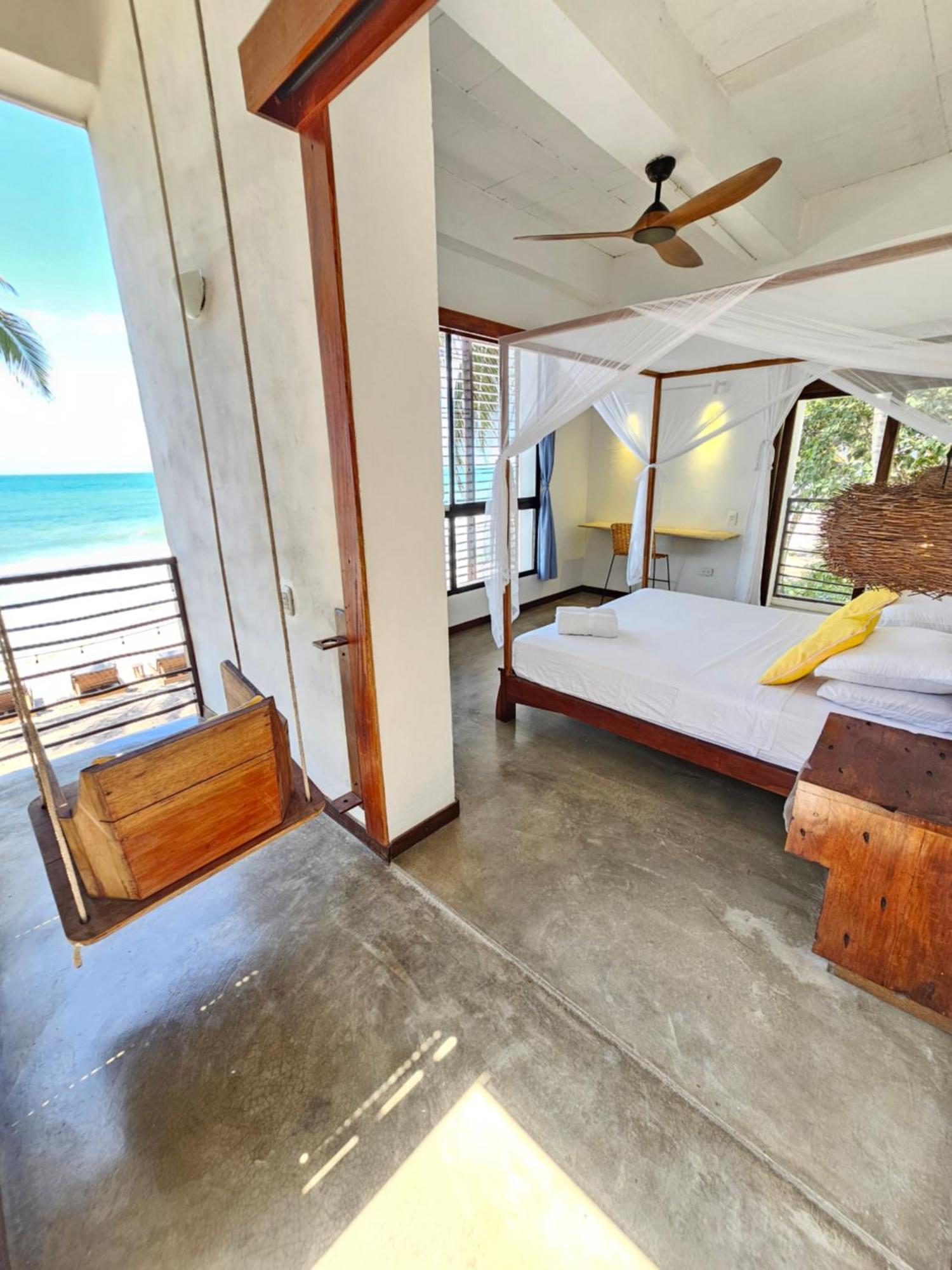 Makao Beach Hotel Паломино Екстериор снимка