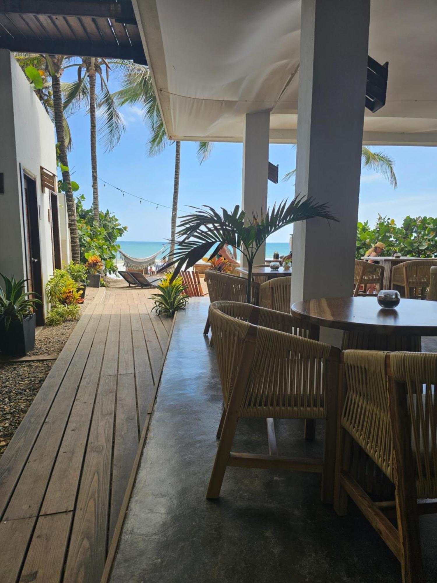 Makao Beach Hotel Паломино Екстериор снимка